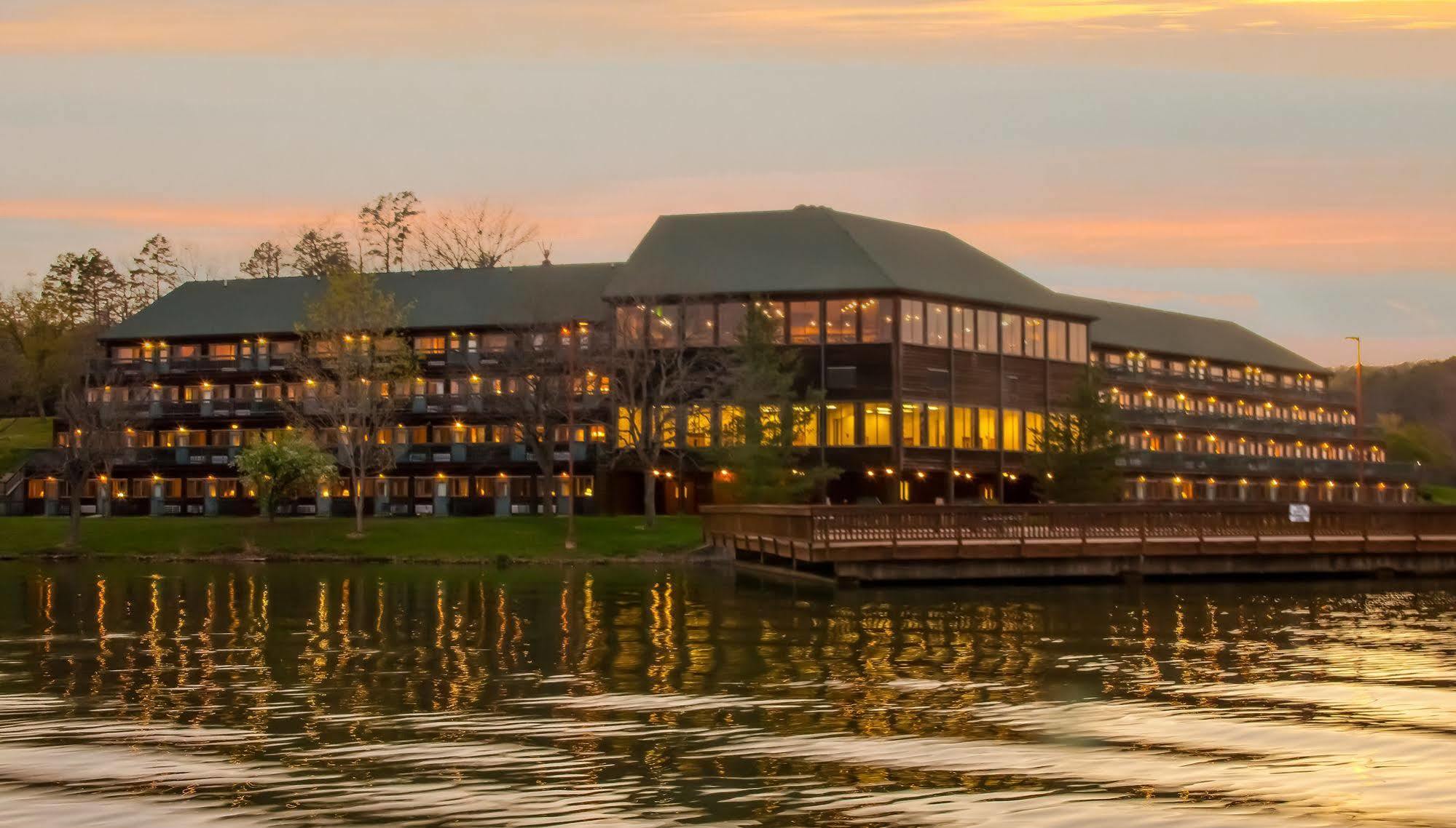 Ymca Trout Lodge Potosi 外观 照片